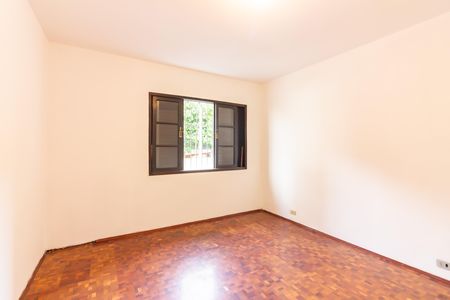Casa à venda com 125m², 4 quartos e 2 vagasSuíte
