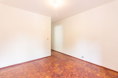 Casa à venda com 125m², 4 quartos e 2 vagasSuíte