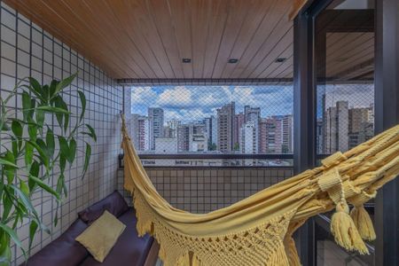 Apartamento à venda com 165m², 4 quartos e 2 vagasFoto 02