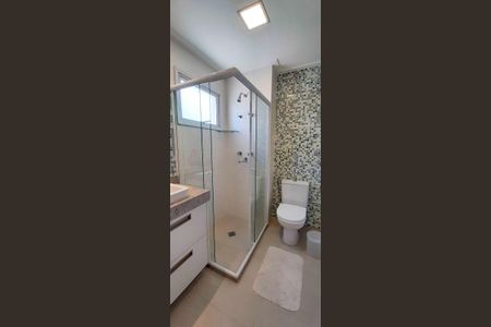 Apartamento à venda com 194m², 4 quartos e 4 vagas Apartamento à venda com 194m², 4 quartos e 4 vagasBanheiro da Suíte 2