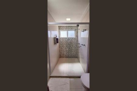 Apartamento à venda com 194m², 4 quartos e 4 vagas Apartamento à venda com 194m², 4 quartos e 4 vagasBanheiro da Suíte 1