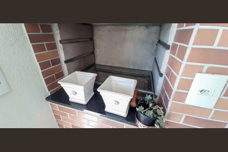 Apartamento à venda com 194m², 4 quartos e 4 vagas Apartamento à venda com 194m², 4 quartos e 4 vagasVaranda Gourmet