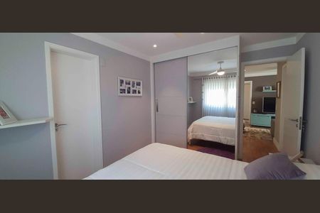 Apartamento à venda com 194m², 4 quartos e 4 vagas Apartamento à venda com 194m², 4 quartos e 4 vagasSuíte 2