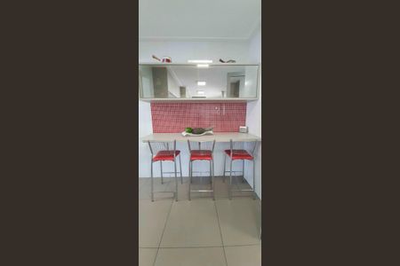 Apartamento à venda com 194m², 4 quartos e 4 vagas Apartamento à venda com 194m², 4 quartos e 4 vagasCozinha