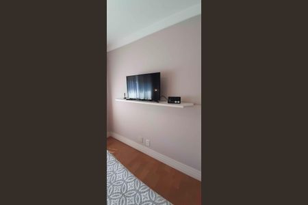 Apartamento à venda com 194m², 4 quartos e 4 vagas Apartamento à venda com 194m², 4 quartos e 4 vagasSuíte 1