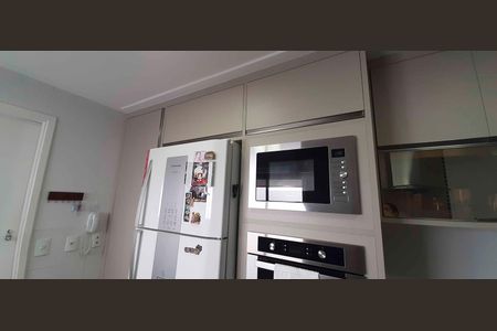 Apartamento à venda com 194m², 4 quartos e 4 vagas Apartamento à venda com 194m², 4 quartos e 4 vagasCozinha