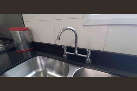 Apartamento à venda com 194m², 4 quartos e 4 vagas Apartamento à venda com 194m², 4 quartos e 4 vagasCozinha