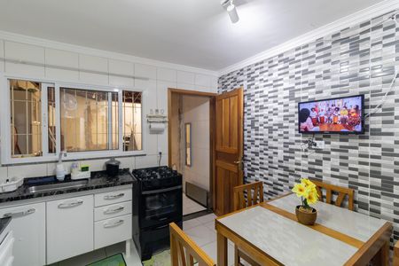 Casa à venda com 118m², 3 quartos e 2 vagas Casa à venda com 118m², 3 quartos e 2 vagasCozinha