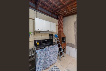 Casa à venda com 118m², 3 quartos e 2 vagas Casa à venda com 118m², 3 quartos e 2 vagasChurrasqueira