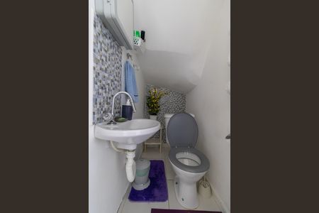 Casa à venda com 118m², 3 quartos e 2 vagas Casa à venda com 118m², 3 quartos e 2 vagasLavabo