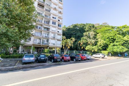 Apartamento para alugar com 85m², 2 quartos e 1 vagaFachada