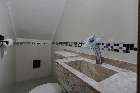 Apartamento para alugar com 60m², 2 quartos e 1 vagaLavabo