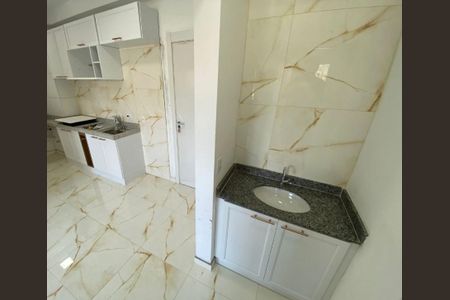 Apartamento para alugar com 40m², 2 quartos e sem vaga Apartamento para alugar com 40m², 2 quartos e sem vagaBanheiro