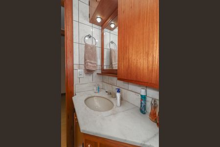 Apartamento à venda com 181m², 3 quartos e 2 vagasBanheiro Social