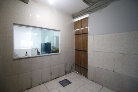 Casa de condomínio à venda com 175m², 2 quartos e 1 vagaÁrea de Serviço