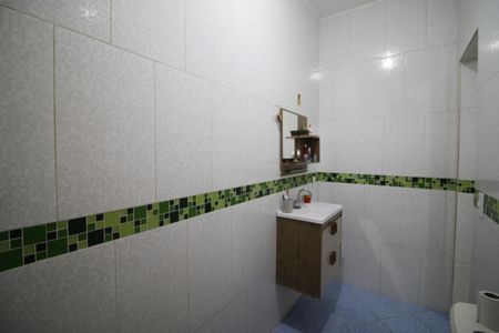 Casa de condomínio à venda com 175m², 2 quartos e 1 vagaBanheiro da Suíte 1