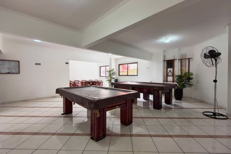 Apartamento para alugar com 100m², 2 quartos e 1 vaga Apartamento para alugar com 100m², 2 quartos e 1 vagaSala de Jogos