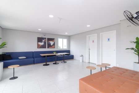 Apartamento para alugar com 40m², 2 quartos e 1 vagaÁrea comum - Salão de festas