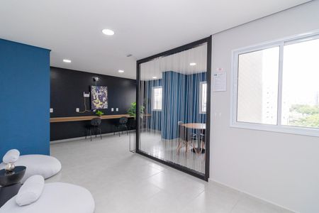 Apartamento para alugar com 40m², 2 quartos e 1 vagaÁrea comum - Coworking