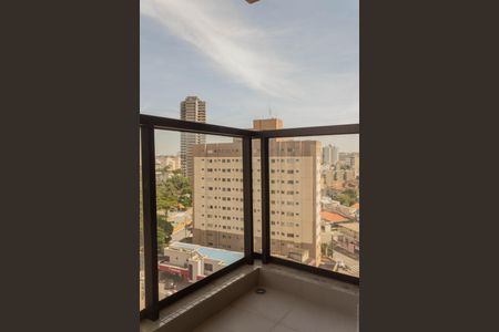 Apartamento à venda com 83m², 2 quartos e 2 vagasVaranda da Suíte 1