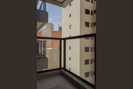 Apartamento à venda com 83m², 2 quartos e 2 vagasVaranda do Quarto 1