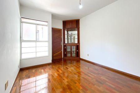 Sala de apartamento à venda com 2 quartos, 65m² em Indaiá, Belo Horizonte
