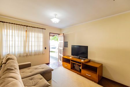 Casa de condomínio à venda com 110m², 3 quartos e 4 vagas Casa de condomínio à venda com 110m², 3 quartos e 4 vagasSala de estar