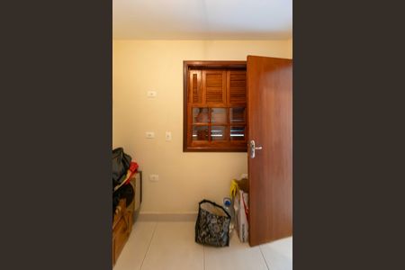 Casa de condomínio à venda com 110m², 3 quartos e 4 vagas Casa de condomínio à venda com 110m², 3 quartos e 4 vagasQuarto de Serviço