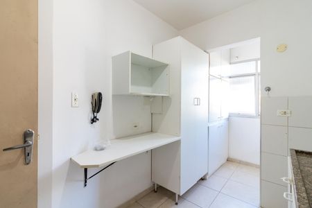 Apartamento à venda com 80m², 2 quartos e 1 vagaCozinha