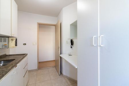 Apartamento à venda com 80m², 2 quartos e 1 vagaCozinha