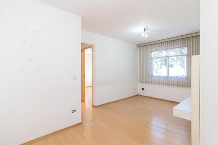 Apartamento à venda com 80m², 2 quartos e 1 vagaSala