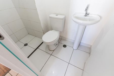Apartamento para alugar com 43m², 2 quartos e sem vagaBanheiro