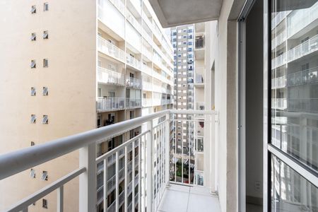 Apartamento para alugar com 43m², 2 quartos e sem vagaVaranda