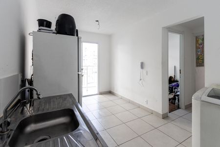 Apartamento para alugar com 43m², 2 quartos e sem vagaCozinha e Área de Serviço