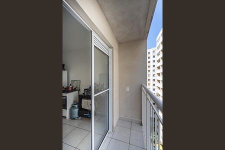 Apartamento para alugar com 43m², 2 quartos e sem vagaVaranda