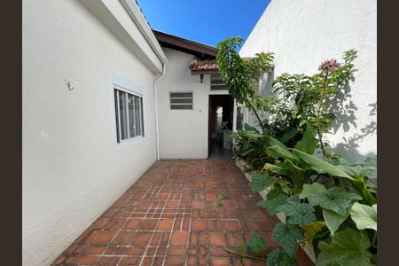 Casa à venda com 135m², 2 quartos e 1 vagaQuintal