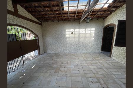 Casa à venda com 135m², 2 quartos e 1 vagaGaragem