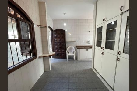 Casa à venda com 135m², 2 quartos e 1 vagaCozinha