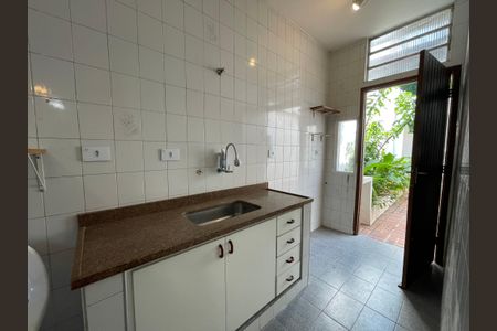 Casa à venda com 135m², 2 quartos e 1 vagaCozinha