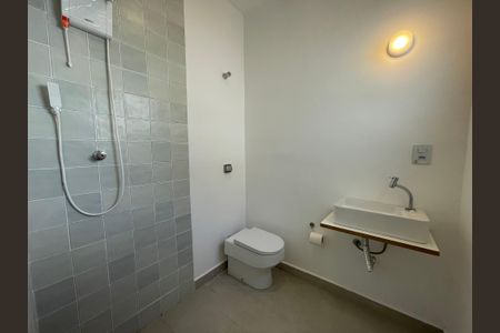 Casa à venda com 135m², 2 quartos e 1 vagaBanheiro Social