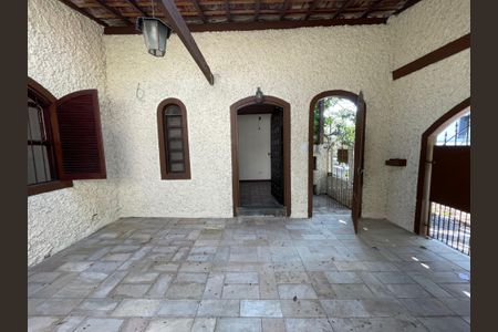 Casa à venda com 135m², 2 quartos e 1 vagaGaragem