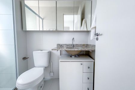 Apartamento para alugar com 24m², 1 quarto e sem vaga Apartamento para alugar com 24m², 1 quarto e sem vagaBanheiro social