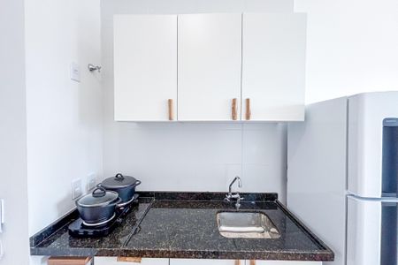 Cozinha de apartamento para alugar com 1 quarto, 24m² em Pinheiros, São Paulo