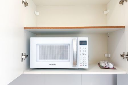 Cozinha de apartamento para alugar com 1 quarto, 24m² em Pinheiros, São Paulo