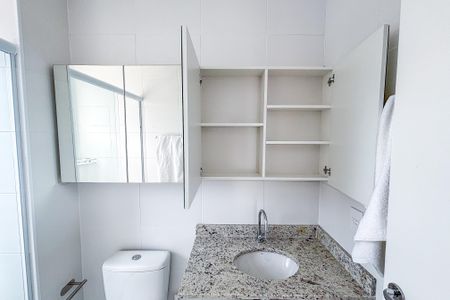 Apartamento para alugar com 24m², 1 quarto e sem vaga Apartamento para alugar com 24m², 1 quarto e sem vagaBanheiro social