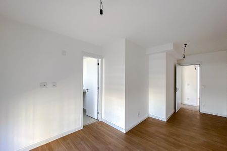 Apartamento para alugar com 126m², 3 quartos e 2 vagas Apartamento para alugar com 126m², 3 quartos e 2 vagasSuíte