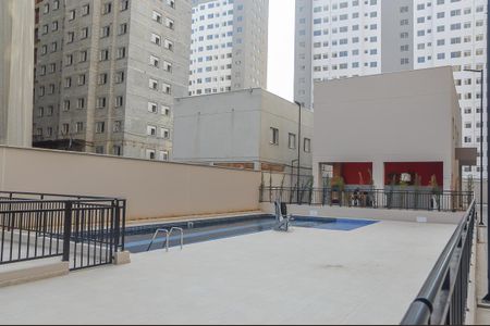 Apartamento à venda com 38m², 2 quartos e sem vaga Apartamento à venda com 38m², 2 quartos e sem vagaÁrea comum - Piscina