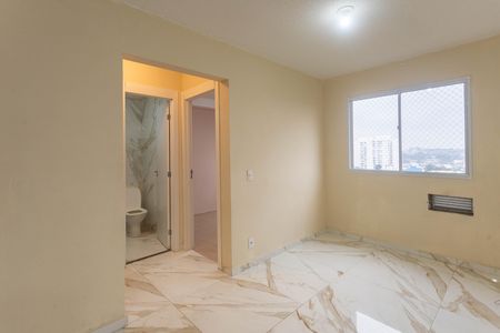 Apartamento à venda com 38m², 2 quartos e sem vaga Apartamento à venda com 38m², 2 quartos e sem vagaSala