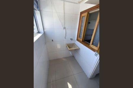 Apartamento à venda com 60m², 2 quartos e 1 vaga Apartamento à venda com 60m², 2 quartos e 1 vagaÁrea de Serviço