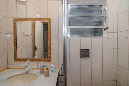 Casa à venda com 170m², 3 quartos e 3 vagasBanheiro da Suíte